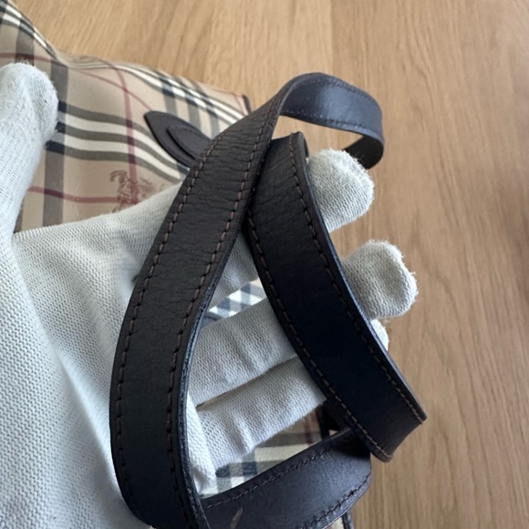 Burberry zippy tote bag - Picture 7 of 14